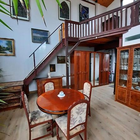 Ferienwohnung Altes Kuenstleratelier Weimar エクステリア 写真